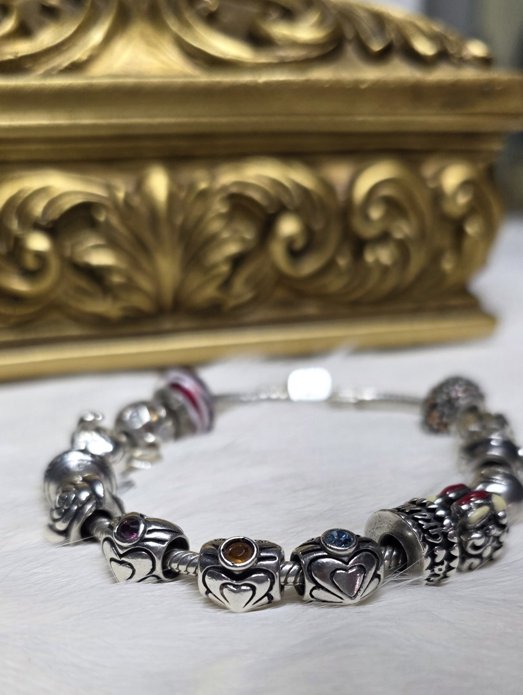 Chamillia Bracelet With 14 Chamillia Charms